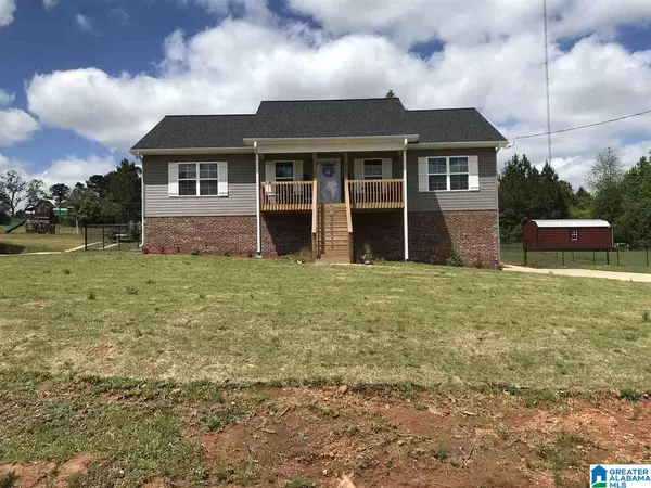825 WIER RD,  Warrior,  AL 35180