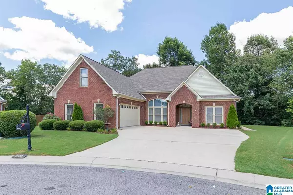 Gardendale, AL 35071,923 WOODCREST LN