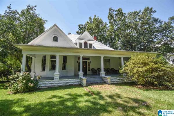 105 PICKENS ST, Eutaw, AL 35462