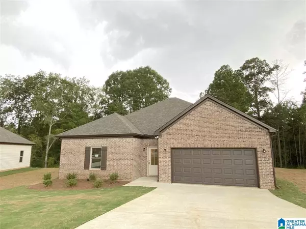 Lincoln, AL 35096,421 WHITE OAK CIR