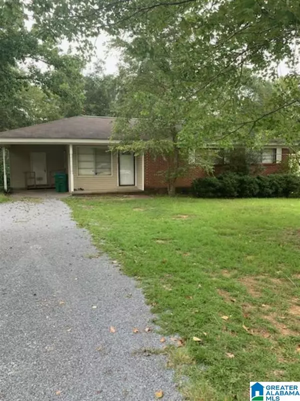 3327 LIVINGSTON TRC, Sylacauga, AL 35150