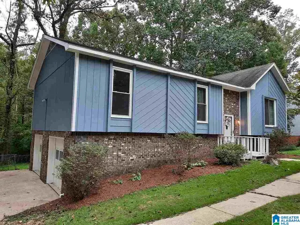 5645 HAMPTON RD, Irondale, AL 35210