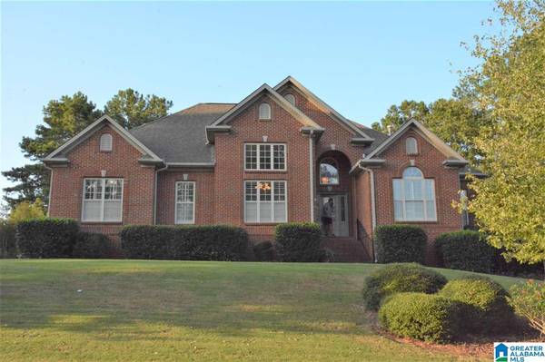 217 WOODBRIDGE TRL, Chelsea, AL 35043