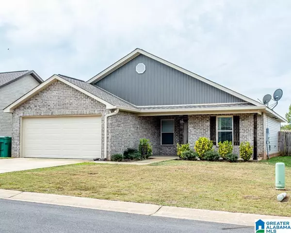 Moundville, AL 35474,94 AZALEA LN