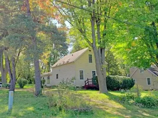 449 Yahara St, Deforest, WI 53532