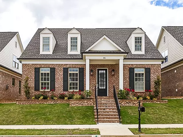 401 CATAWBA VALLEY DR, Collierville, TN 38017