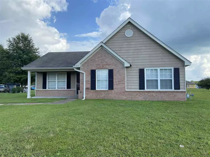 212 HARMONY DR, Mason, TN 38049