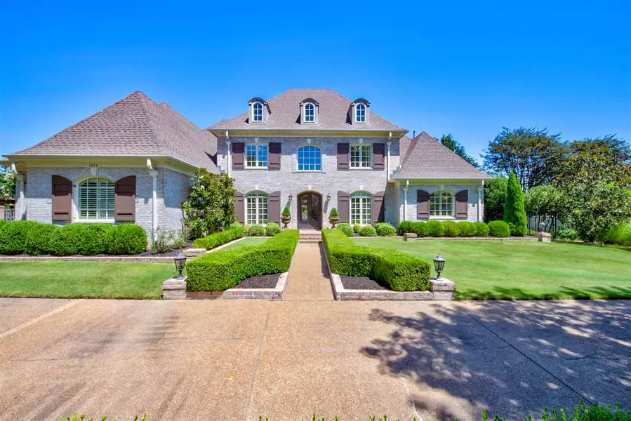 1634 COURTS MEADOWS CV, Collierville, TN 38017