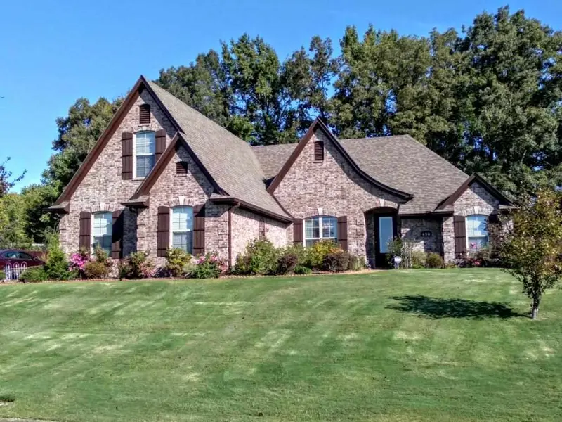 430 EAGLE VALLEY DR, Oakland, TN 38060