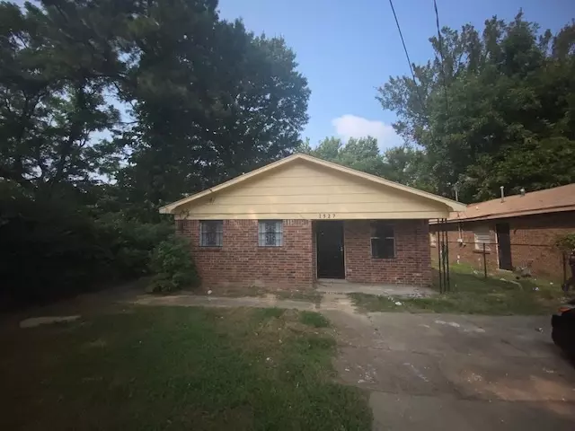 1527 POPE ST, Memphis, TN 38108