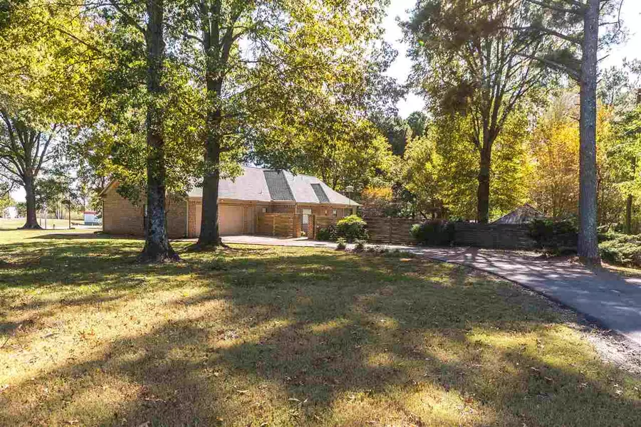 45 CHARLES DR, Munford, TN 38058