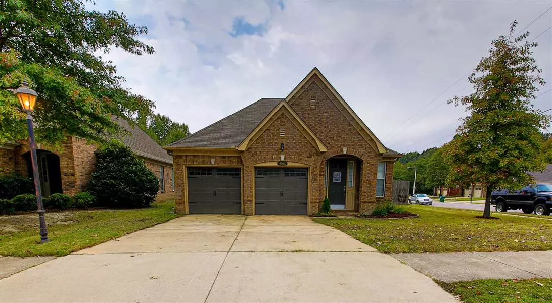 4965 INDIAN WALK LN, Arlington, TN 38002