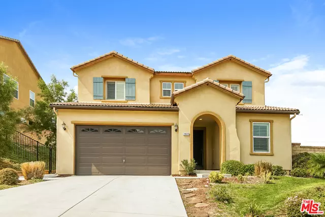 20523 Suzie Ln, Santa Clarita, CA 91350