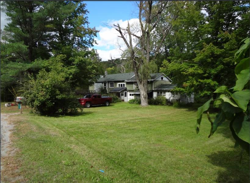 647 Duxbury RD, Bolton, VT 05676