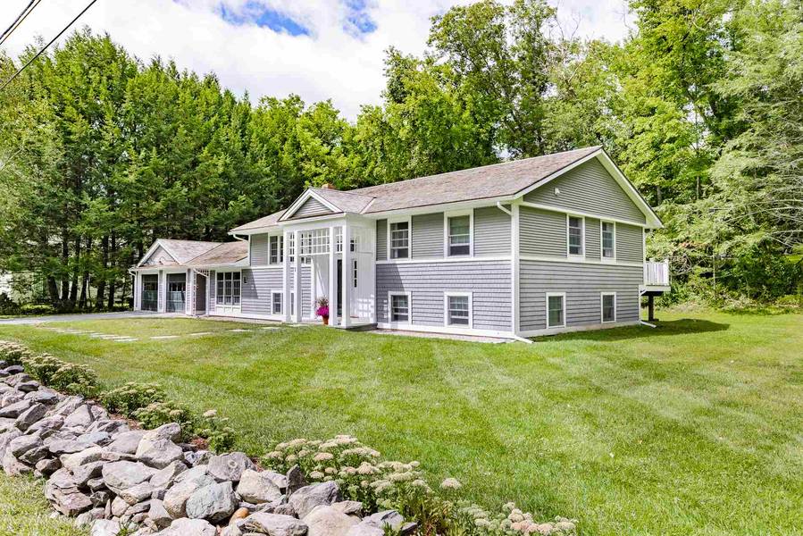 1 Granger CIR, Hanover, NH 03755