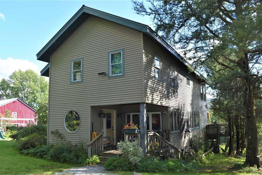 1722 Upper Cold River RD, Shrewsbury, VT 05738