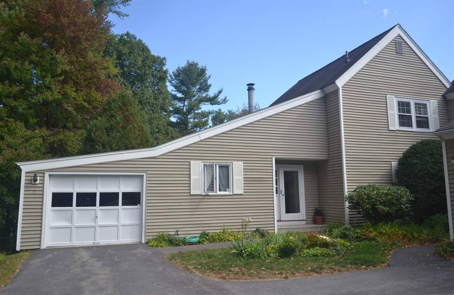 13 Winding Pond RD #13, Londonderry, NH 03053