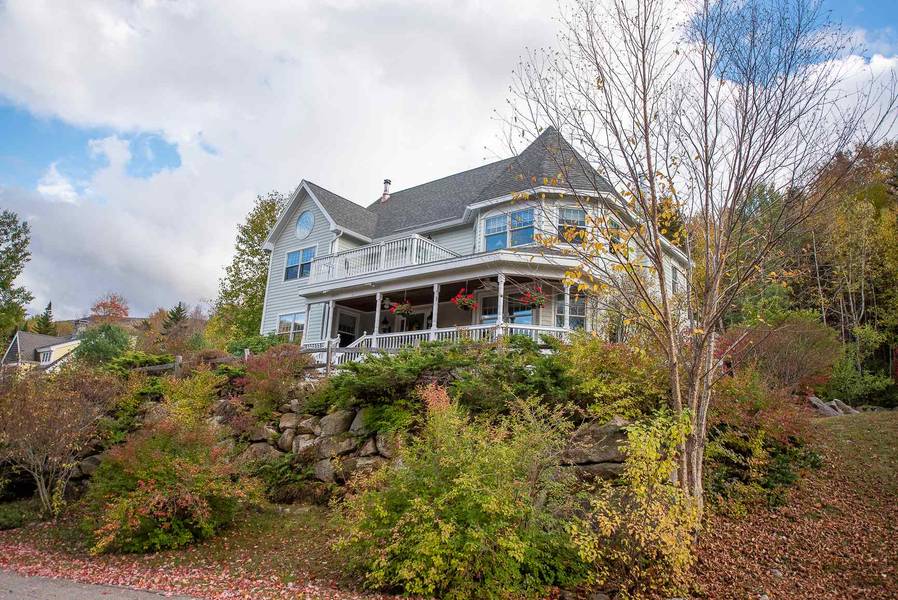 22 Bear Brook LN #8 & 8A, Waterville Valley, NH 03215