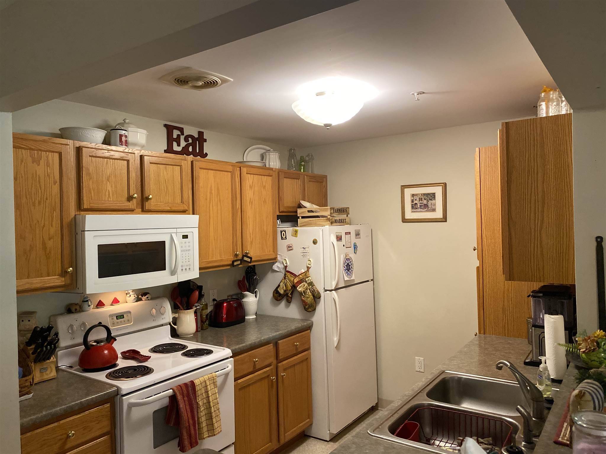 Manchester, NH 03104,265 Edward J Roy DR #215