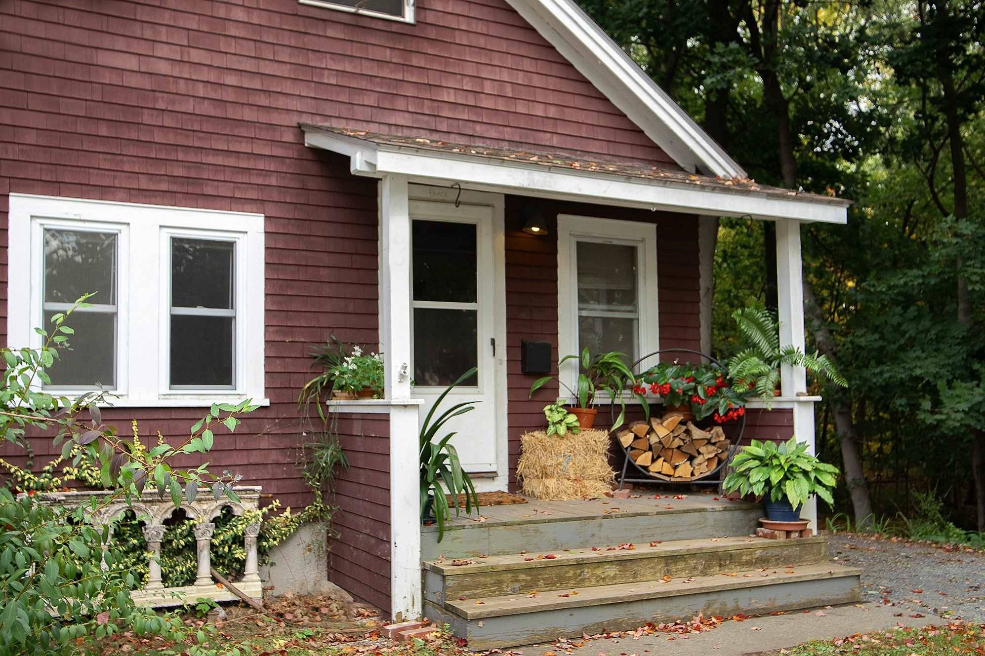 85 Marlboro AVE, Brattleboro, VT 05301