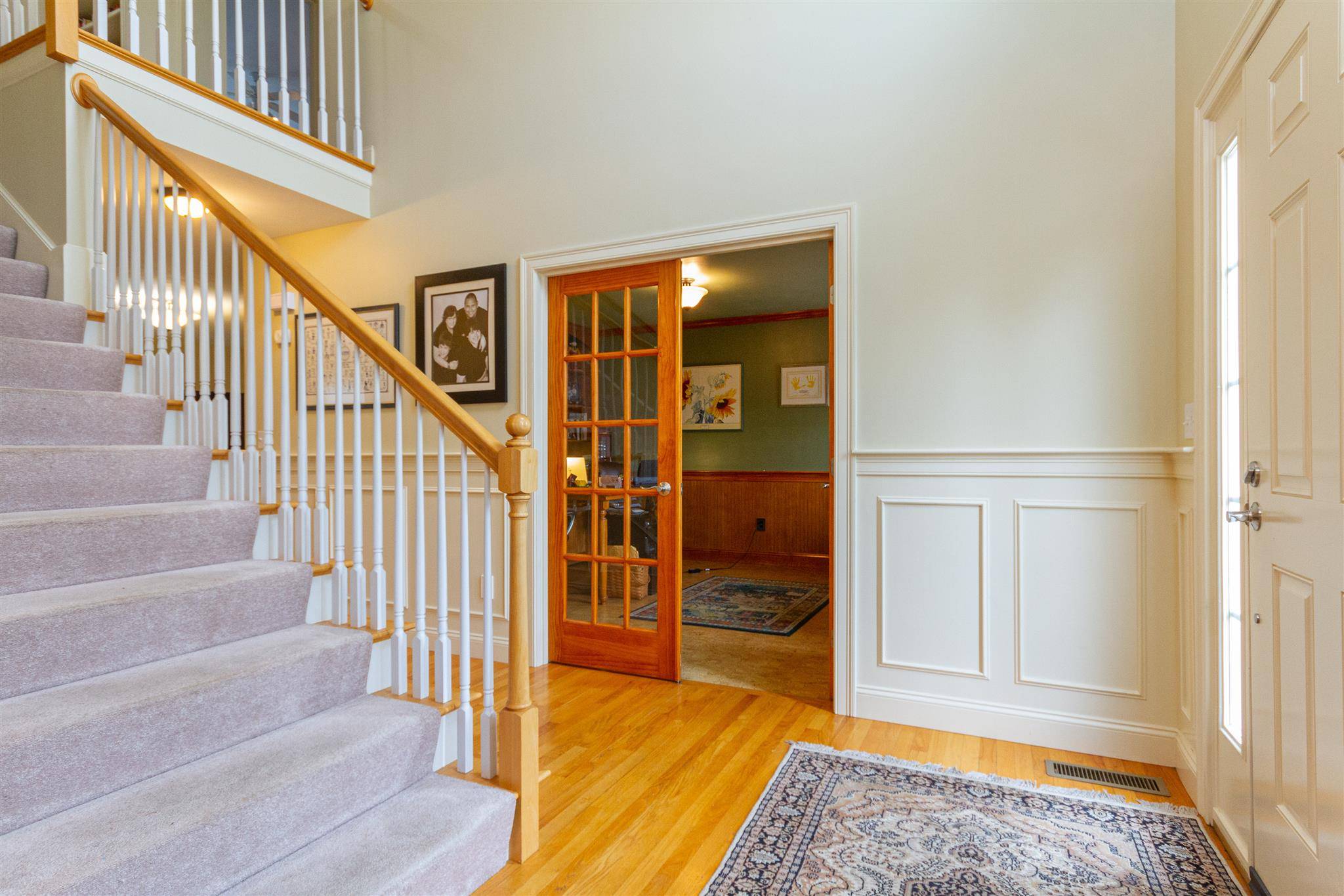Merrimack, NH 03054,9 Lilac CT