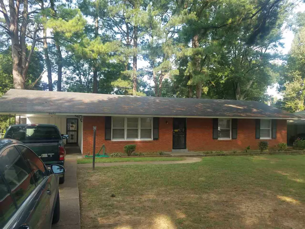 Memphis, TN 38116,3831 SPIEGEL DR