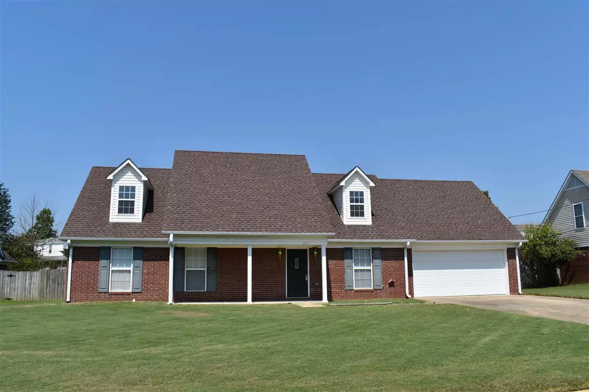 Brighton, TN 38011,604 BLOOMINGTON DR