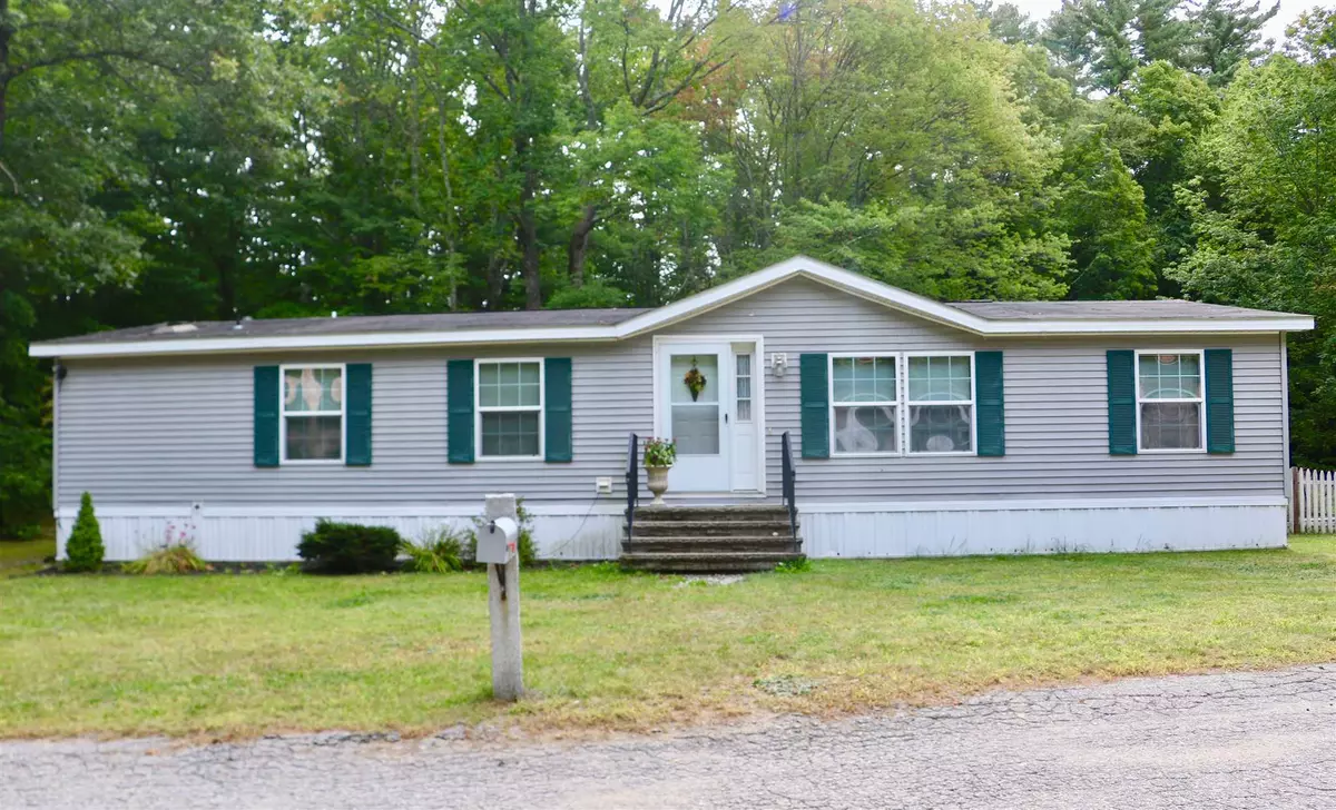 Danville, NH 03819,33 Spruce RD