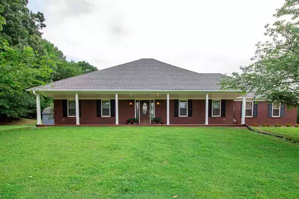 4000 JOHNSON DR, Unincorporated, TN 38066