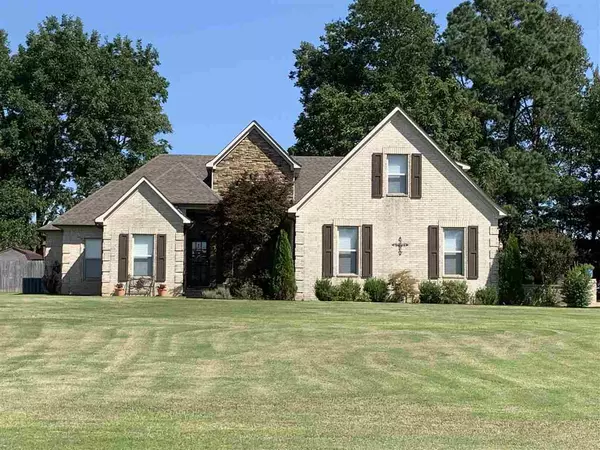 52 LETA LOOP, Unincorporated, TN 38011