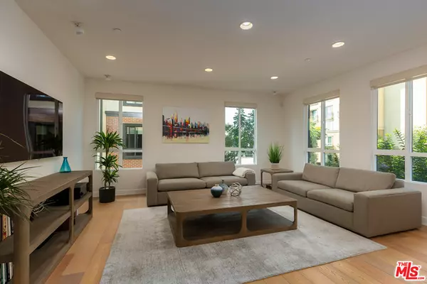 Playa Vista, CA 90094,12534 Fielding CIR #1