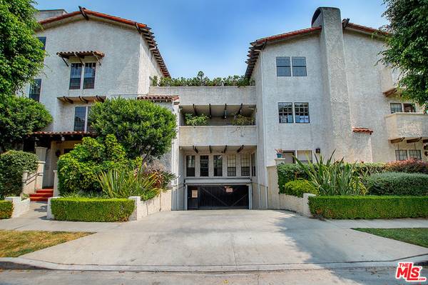 1110 S Shenandoah St #8, Los Angeles, CA 90035