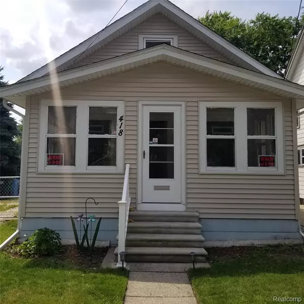 Lansing, MI 48912 2435,418 CLIFFORD Street