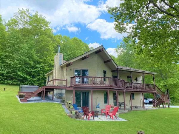 697 Hamilton HOLW, Sandgate, VT 05250