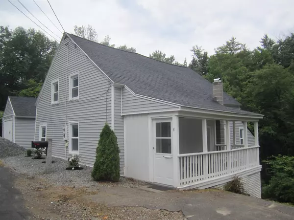 8 Valley Of Industry RD, Boscawen, NH 03303