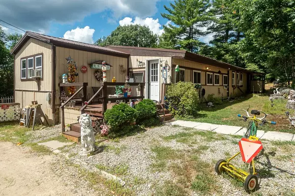 3 Jude Hill RD, Alton, NH 03809