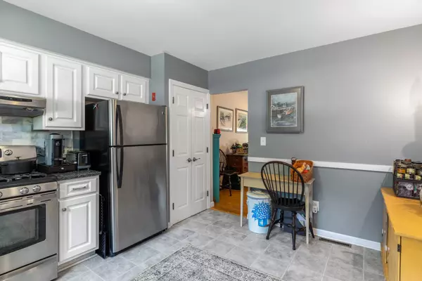 Portsmouth, NH 03801,45 Spinnaker WAY