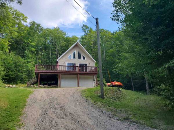 26 Durgin CIR, Campton, NH 03223