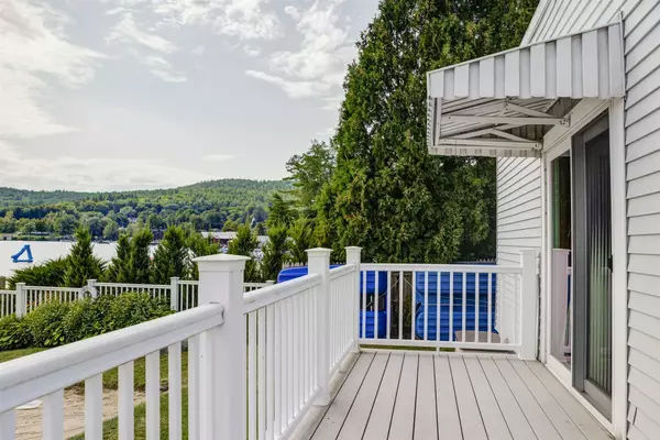 42 Lake Shore DR #B-8, Moultonborough, NH 03254