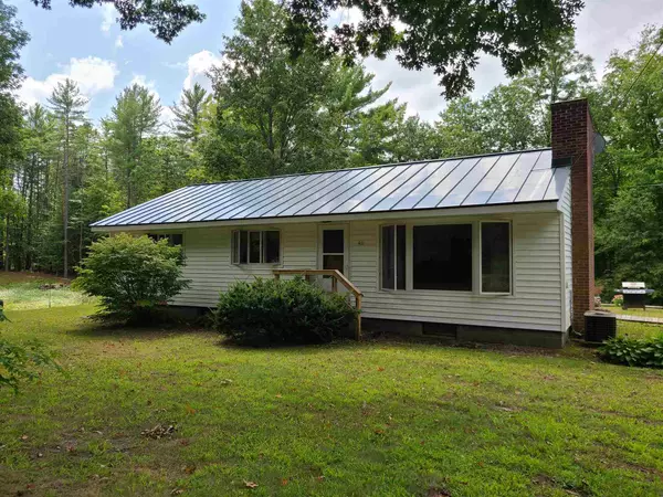 461 Plain RD, Hinsdale, NH 03451