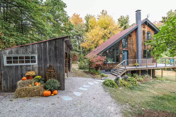 Henniker, NH 03242,799 Craney Hill RD