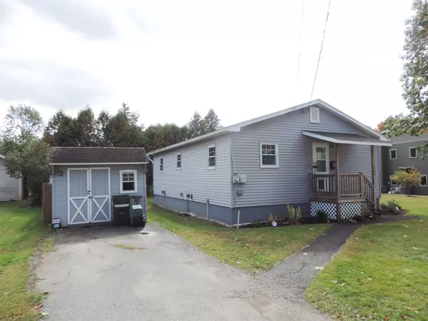 109 Duchess ST, Newport City, VT 05855