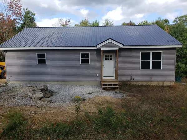 906 North Barnstead RD, Barnstead, NH 03225