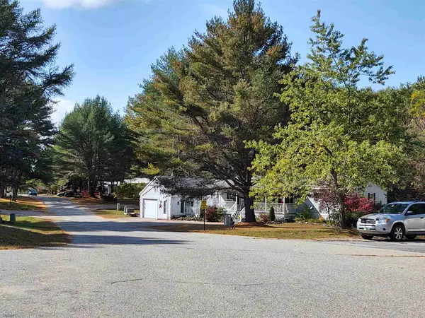 Tuftonboro, NH 03816,57 Maplewood CIR