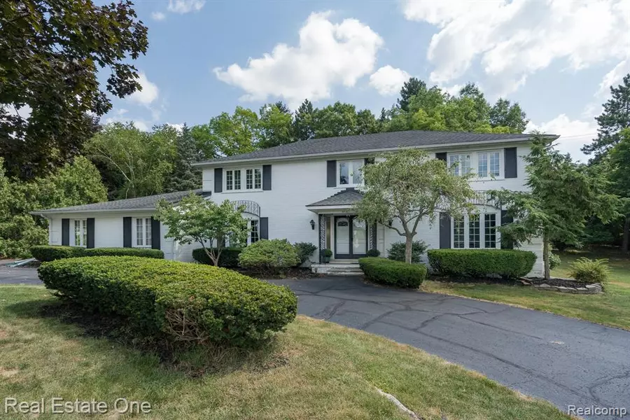 4459 BARCHESTER Drive, Bloomfield Hills, MI 48302 2119