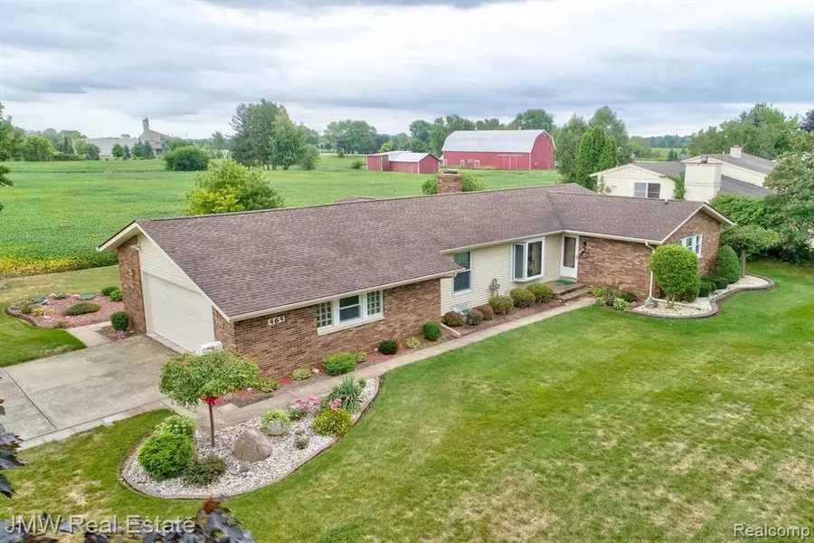 465 HARVEST Lane, Frankenmuth, MI 48734 1217