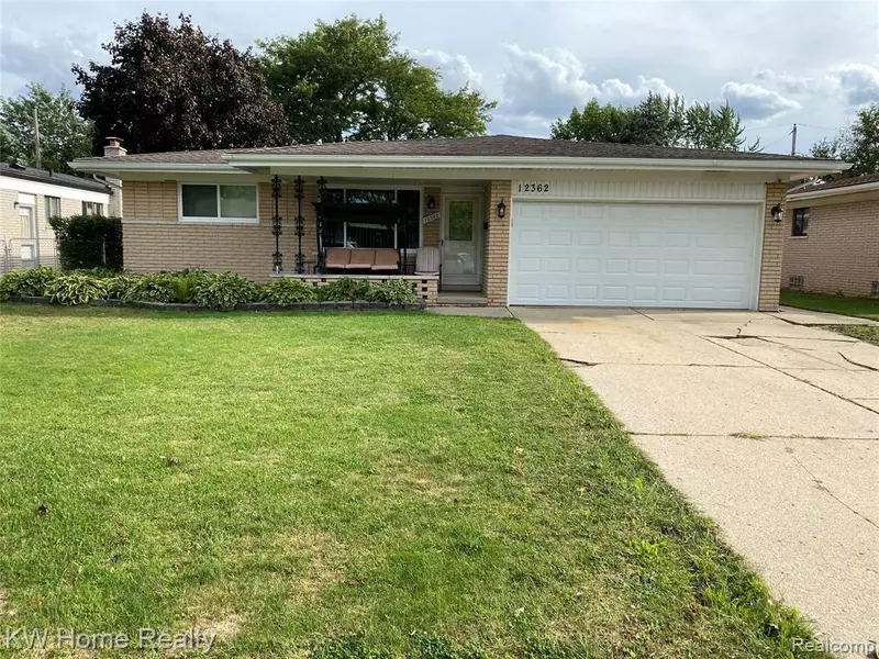 12362 DEMING Drive, Sterling Heights, MI 48312 3133