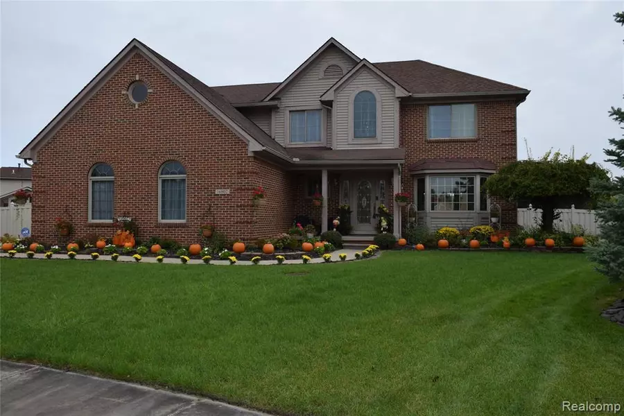 16802 AUTUMN Lane, Southgate, MI 48195 6820