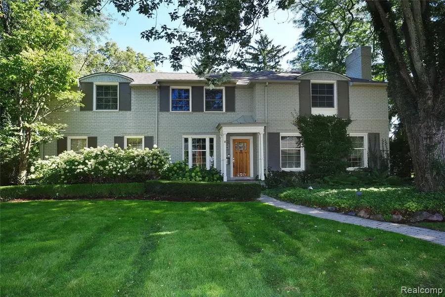 450 WESTWOOD Drive, Bloomfield Hills, MI 48301 2651