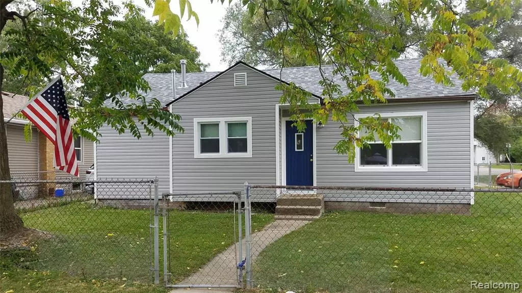 1431 NORTON Street, Burton, MI 48529 1258